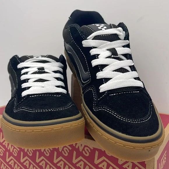 Vans Men’s Caldrone Suede Mesh Black/Gum
VN0A5JM2B9M Sneakers - Picture 6 of 16